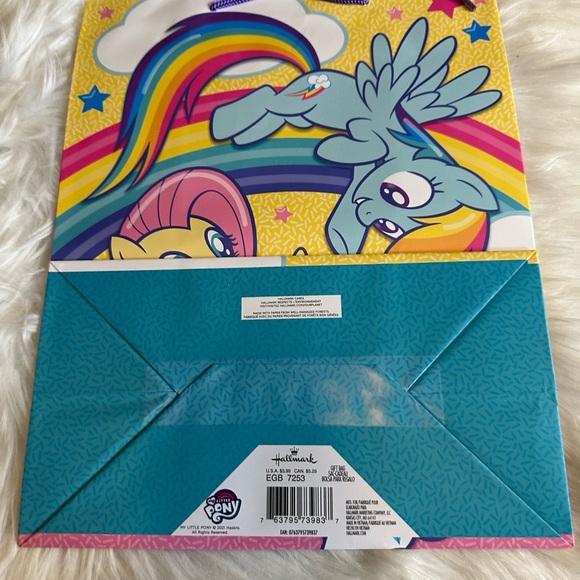 🧡10/$10 My Little Pony Gift Bag with Vibrant Design - Picture 2 of 3